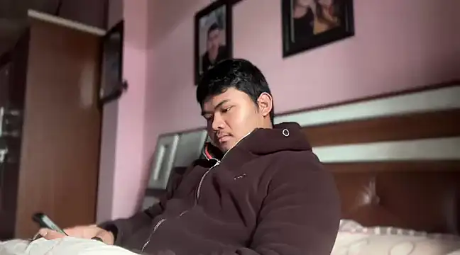 rasbari22 online show from January 2025 07:52:01 AM