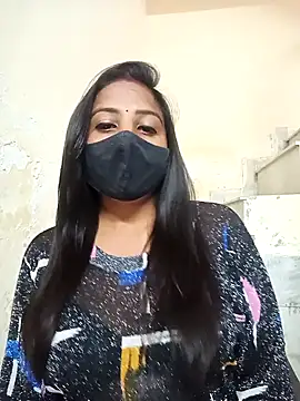 Snapshot of Simran-Simran chatting on December 2024 06:20:02 PM Simran-Simran online show from December 2024 06:20:02 PM