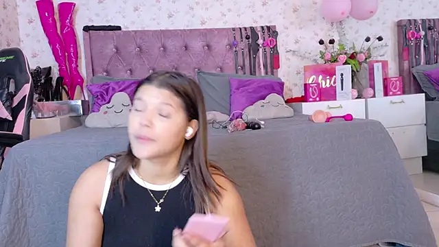 AvrillThomas online show from March 2026 02:43:01 PM