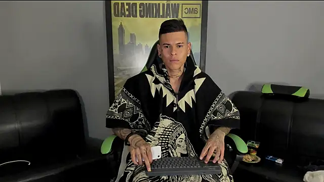 jamesinked  online show from December 2024 04:31:02 AM