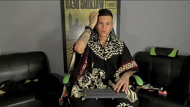 jamesinked  online show from December 2024 04:12:01 AM