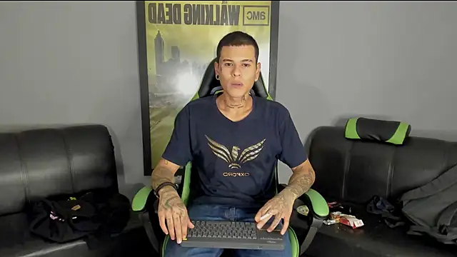 jamesinked  online show from January 2025 02:24:02 AM