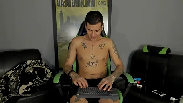 jamesinked  online show from January 2025 11:45:01 PM