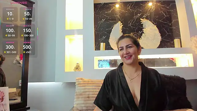 Cinthya mjs online show from November 2025 11:54:01 AM