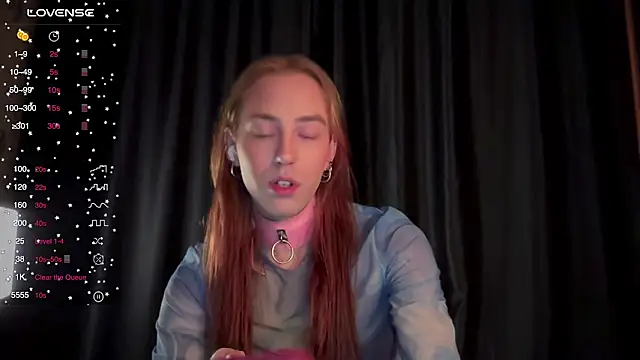 Avril Pearly  online show from November 2025 06:41:04 PM