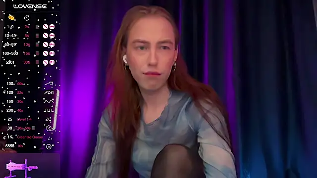 Avril Pearly  online show from December 2025 12:35:02 PM