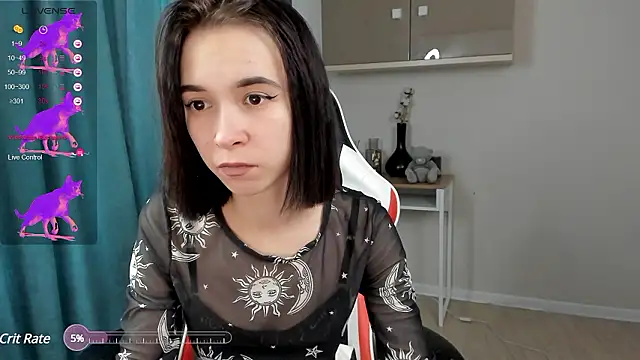 Snapshot of LilithStrangfor chatting on December 2024 07:37:01 AM LilithStrangfor online show from December 2024 07:37:01 AM