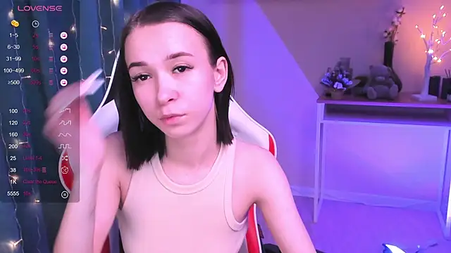 Snapshot of LilithStrangfor chatting on December 2024 08:38:02 PM LilithStrangfor online show from December 2024 08:38:02 PM