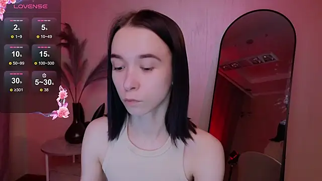 Snapshot of LilithStrangfor chatting on March 2025 11:25:01 PM LilithStrangfor online show from March 2025 11:25:01 PM