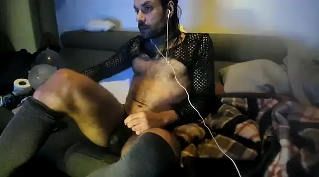 P4RtYBOII92 online show from January 2025 05:09:01 AM