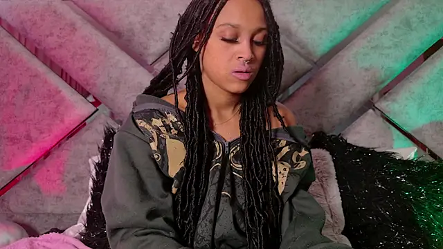 Elith noa online show from February 2026 07:37:01 PM