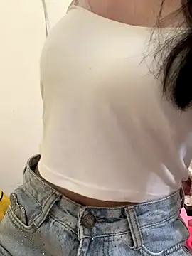 Snapshot of Vani_S2 chatting on September 2025 08:29:01 AM Vani S2 online show from September 2025 08:29:01 AM