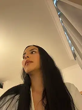 Snapshot of _miaquevedo_ chatting on May 2026 01:49:01 PM miaquevedo online show from May 2026 01:49:01 PM
