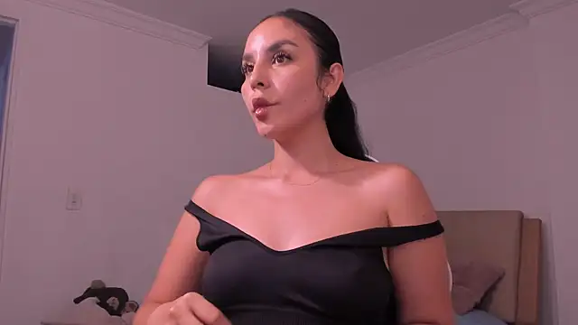 Snapshot of _miaquevedo_ chatting on July 2026 03:16:02 PM miaquevedo online show from July 2026 03:16:02 PM