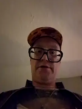 Snapshot of biffboff123 chatting on July 2026 02:51:01 AM biffboff123 online show from July 2026 02:51:01 AM
