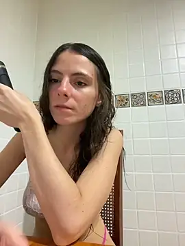 Snapshot of coquette15 chatting on October 2025 08:43:02 PM coquette15 online show from October 2025 08:43:02 PM