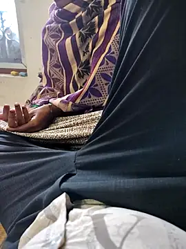 FeltedEuropium online show from December 2025 07:28:01 AM