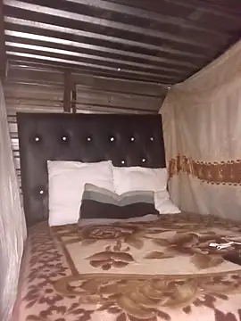 hoittytoittyxx online show from March 2026 06:58:01 PM