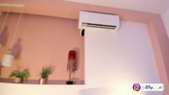 Snapshot of Ally_addams chatting on October 2025 03:54:02 AM Ally addams online show from October 2025 03:54:02 AM