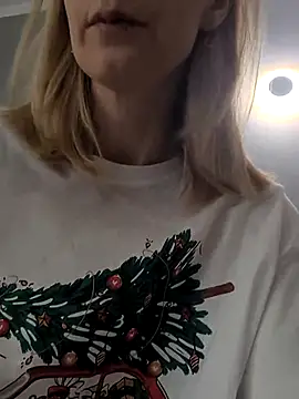 AvelinaLeoni online show from February 2026 06:31:02 AM