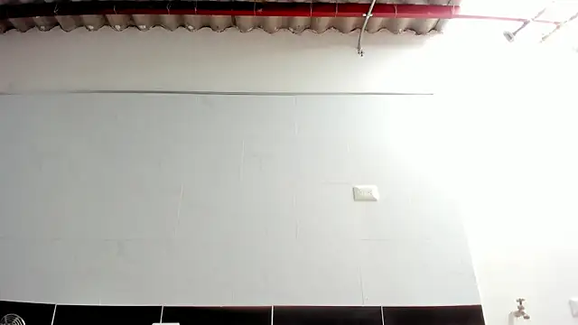 Elle Lee  online show from November 2025 04:51:02 PM