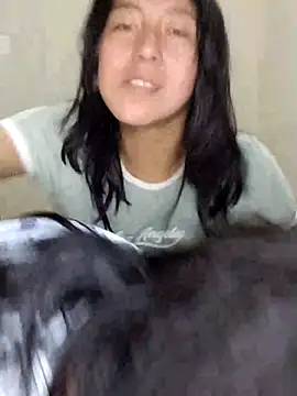 sarah12333 online show from June 2026 12:52:02 AM