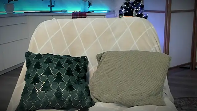 Devilina V online show from December 2024 06:12:02 AM