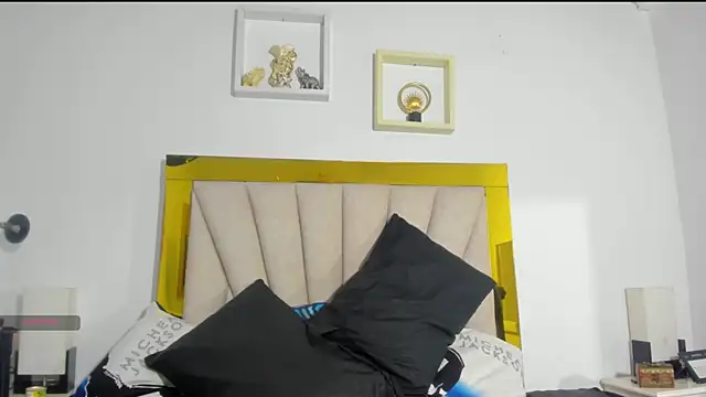 vahiolet fuentes online show from February 2025 03:00:02 AM