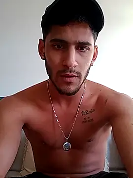 Snapshot of Cum_076 chatting on December 2024 03:44:01 PM Cum 076 online show from December 2024 03:44:01 PM