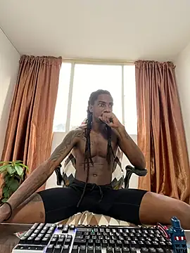 Snapshot of Malkon_Big chatting on June 2026 09:56:02 PM Malkon Big online show from June 2026 09:56:02 PM