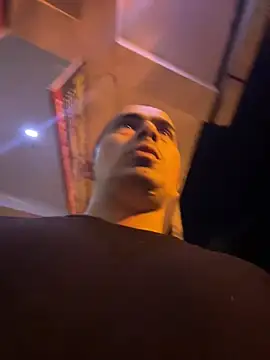 shivani0999 online show from February 2026 10:25:01 PM