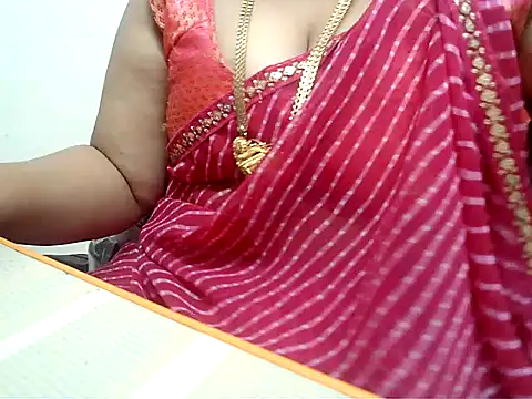 Snapshot of hot_pavitra chatting on January 2025 12:41:01 AM hot pavitra online show from January 2025 12:41:01 AM