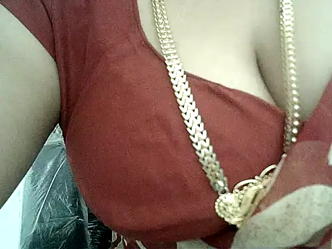 Snapshot of hot_pavitra chatting on January 2025 05:59:02 AM hot pavitra online show from January 2025 05:59:02 AM