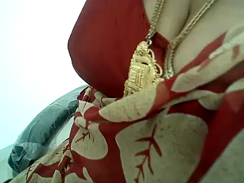 Snapshot of hot_pavitra chatting on January 2025 10:18:02 AM hot pavitra online show from January 2025 10:18:02 AM