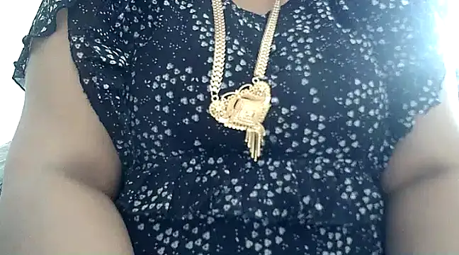 Snapshot of hot_pavitra chatting on February 2025 09:26:02 AM hot pavitra online show from February 2025 09:26:02 AM