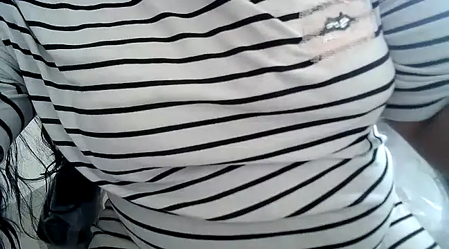 Snapshot of hot_pavitra chatting on March 2025 05:32:02 AM hot pavitra online show from March 2025 05:32:02 AM