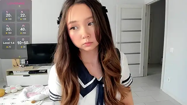 Snapshot of Fluffy_Rose chatting on April 2026 03:48:02 AM Fluffy Rose online show from April 2026 03:48:02 AM