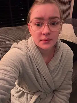 xX HotCouple Xx online show from January 2026 07:39:01 PM