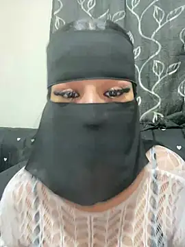 Snapshot of mari_layali chatting on June 2026 10:41:01 PM mari layali online show from June 2026 10:41:01 PM