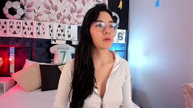 Snapshot of Susa1userma_ chatting on June 2026 11:46:02 AM Susa1userma online show from June 2026 11:46:02 AM