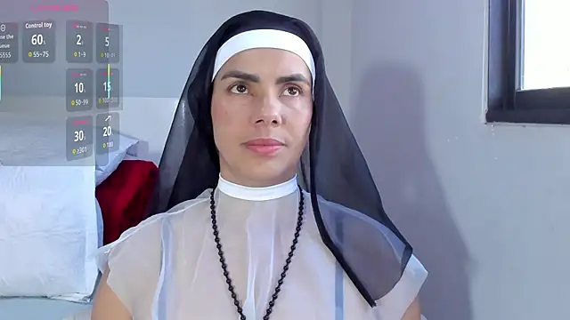 ClaraMariaMon online show from October 2025 06:49:01 PM