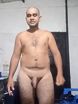 travieso2893 online show from May 2026 07:06:01 AM