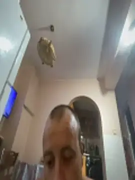 Nikolaiyy online show from October 2025 12:00:01 AM