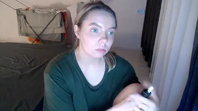 PolinaXXXJones online show from February 2025 09:31:01 PM