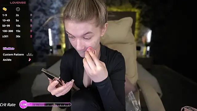 Snapshot of AnacondaOn chatting on March 2025 07:33:02 AM AnacondaOn online show from March 2025 07:33:02 AM