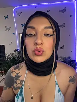 Snapshot of Lia-mitch chatting on July 2026 06:34:02 PM Lia-mitch online show from July 2026 06:34:02 PM