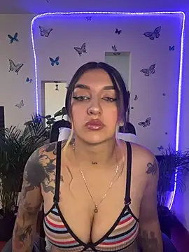 Snapshot of Lia-mitch chatting on July 2026 06:54:02 PM Lia-mitch online show from July 2026 06:54:02 PM