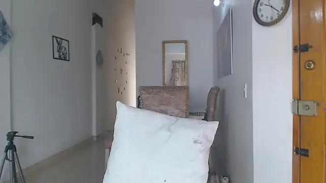 divinepleasury online show from October 2025 03:23:02 PM