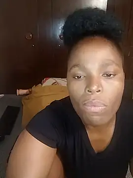 Smoochy  online show from November 2025 06:16:02 AM