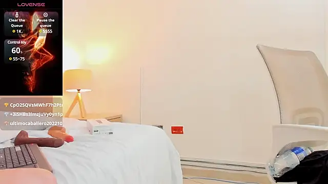 Snapshot of amaal_ chatting on March 2025 07:37:02 PM amaal online show from March 2025 07:37:02 PM